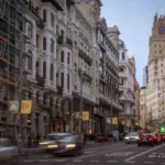 Las ZBE de Madrid disparan la compra de coches eléctricos e híbridos y el uso de transporte público