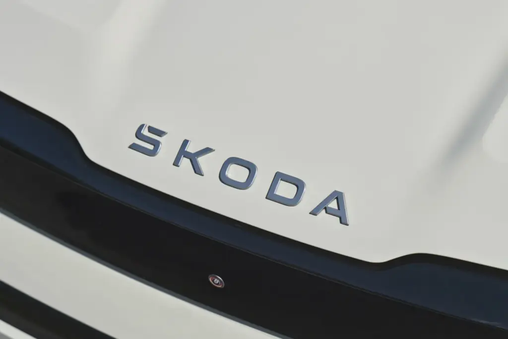 040 Skoda Epiq 64eef7b6 Motor16