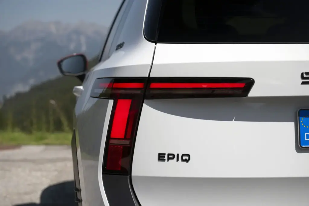 105 Skoda Epiq First Edition 04d19855 Motor16