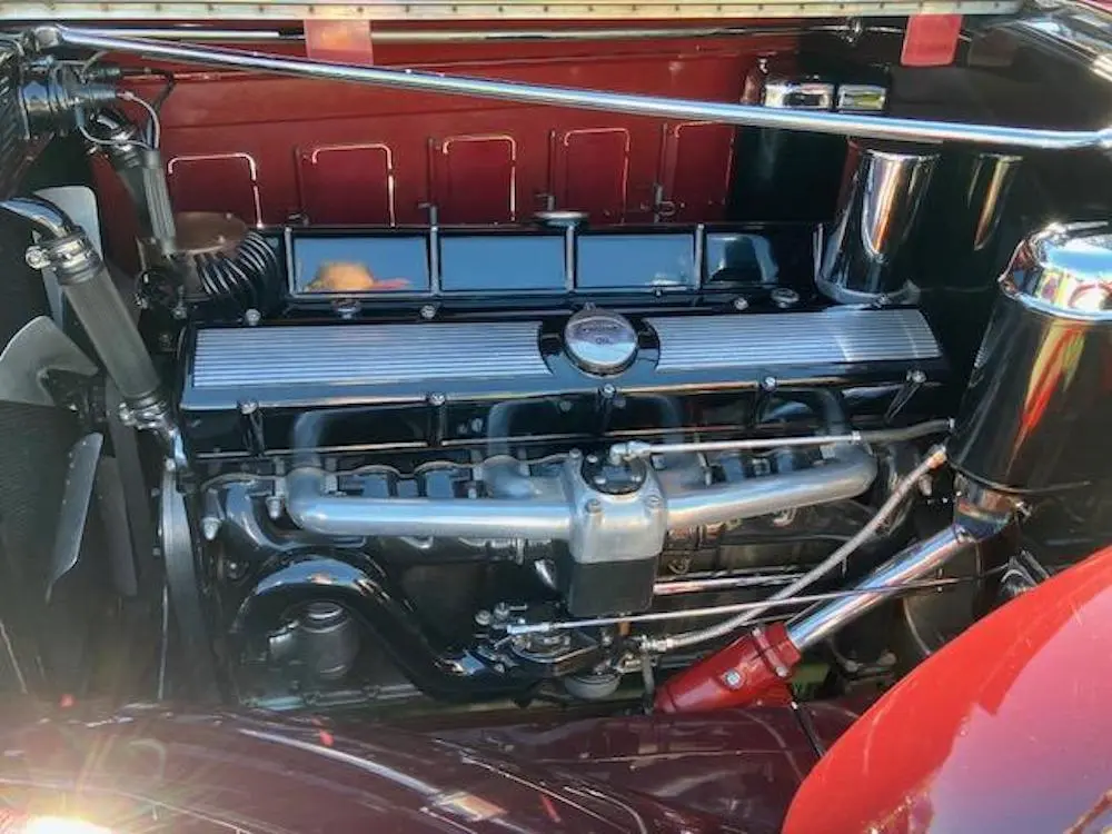 Cadillac V16: el Series 452 descapotable de 1930 del Cussler Museum, atesorado por Clive Cussler, a subasta 1 Motor16 1930 Cadillac V16 motor BaT Motor16