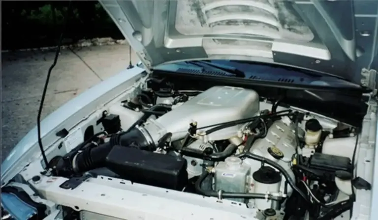 El fin del diésel y la gasolina en Europa se acelera mientras EEUU apuesta por nuevos V8