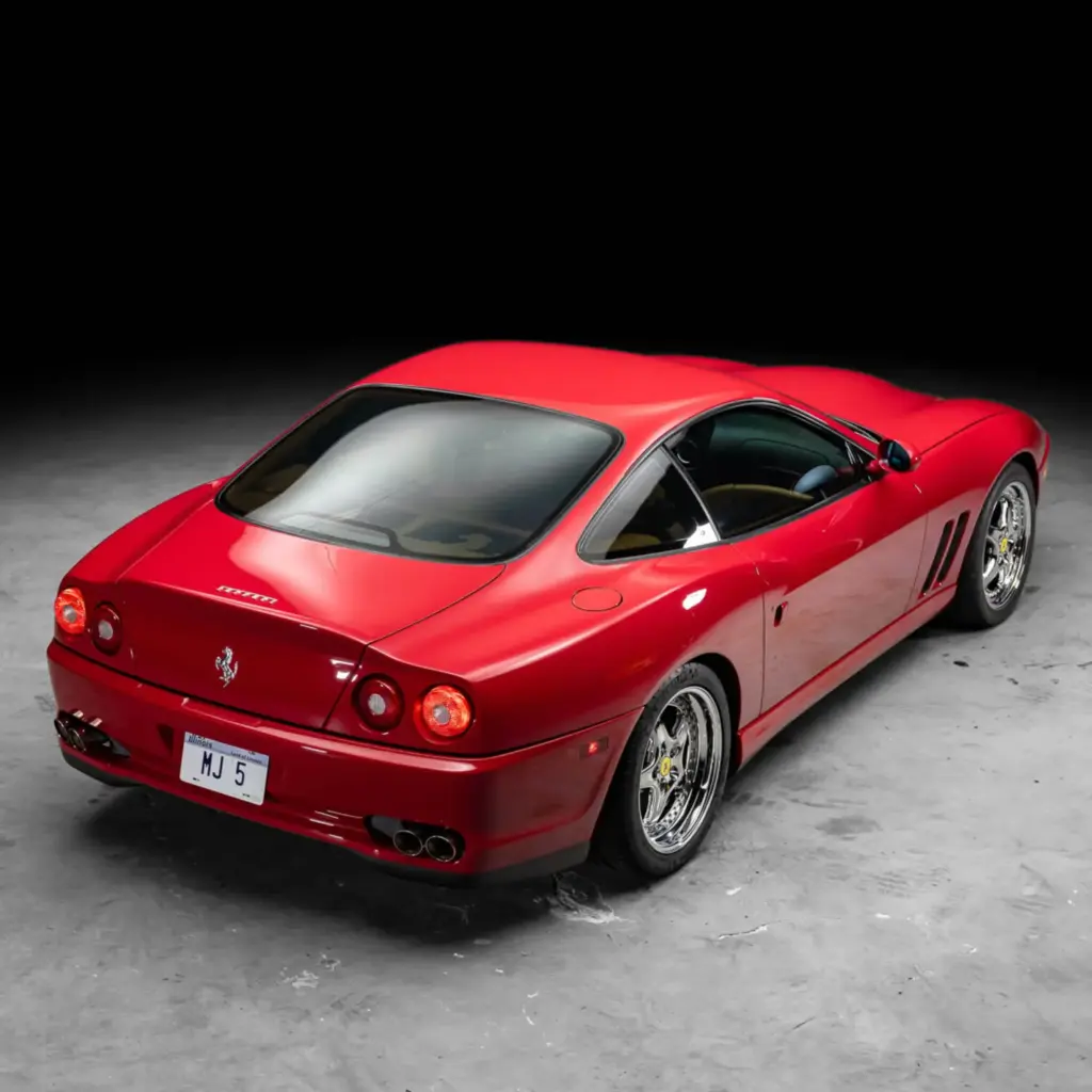 El legendario Ferrari 550 Maranello con el sello de Michael Jordan te está buscando 9 Motor16 1997 ferrari 550 maranello michael jordan 15 Motor16
