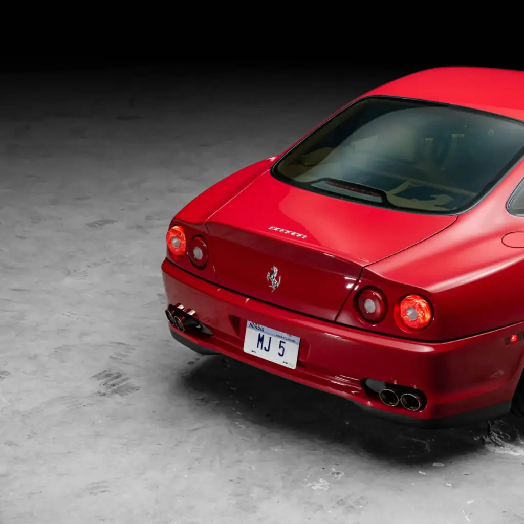 El legendario Ferrari 550 Maranello con el sello de Michael Jordan te está buscando 17 Motor16 1997 ferrari 550 maranello michael jordan 16 Motor16