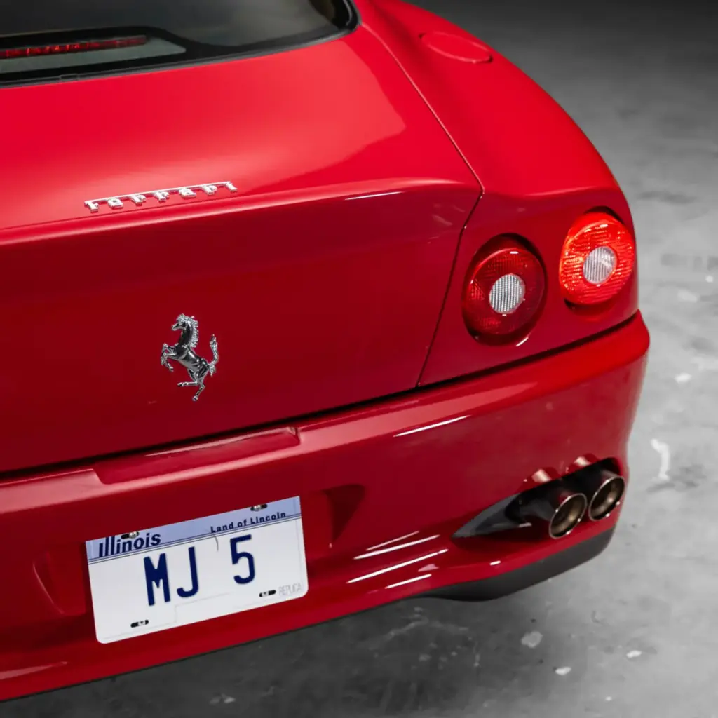 El legendario Ferrari 550 Maranello con el sello de Michael Jordan te está buscando 21 Motor16 1997 ferrari 550 maranello michael jordan 18 Motor16