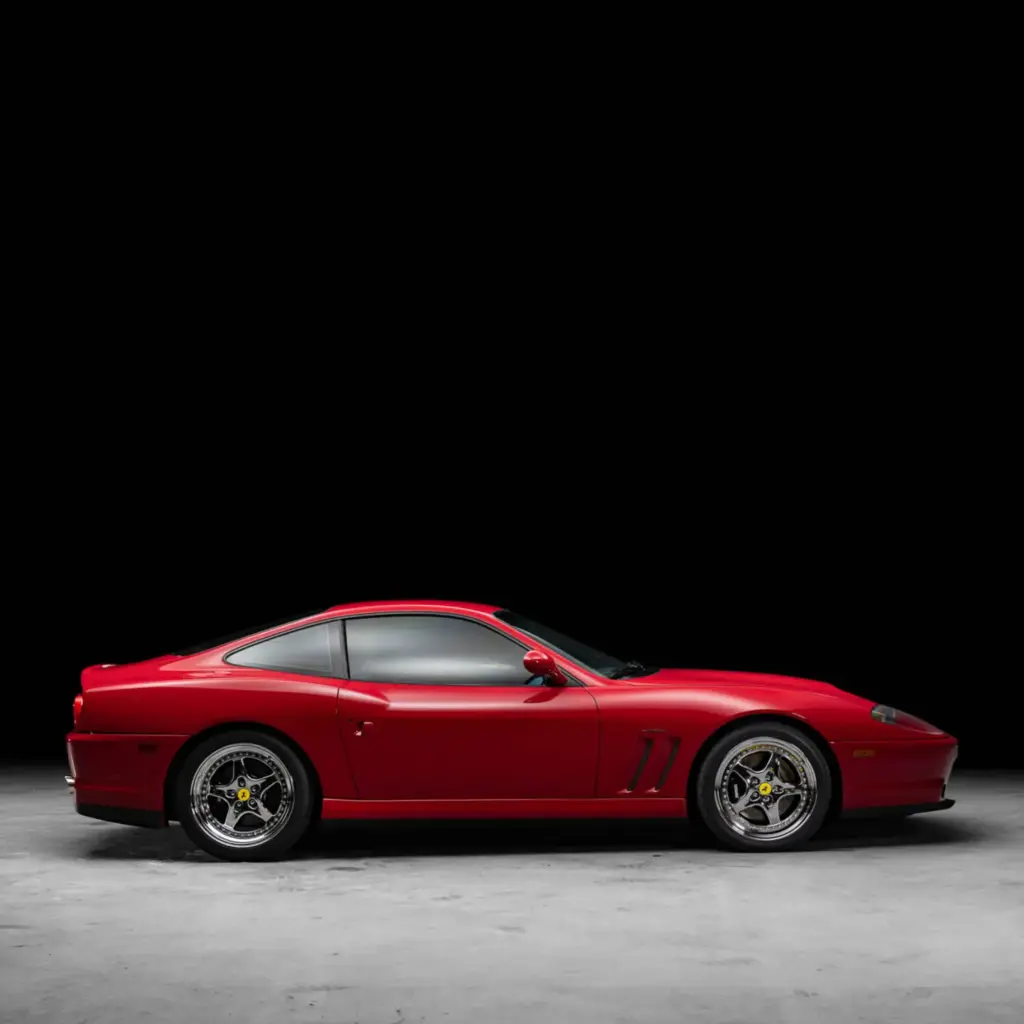 El legendario Ferrari 550 Maranello con el sello de Michael Jordan te está buscando 6 Motor16 1997 ferrari 550 maranello michael jordan 2 Motor16