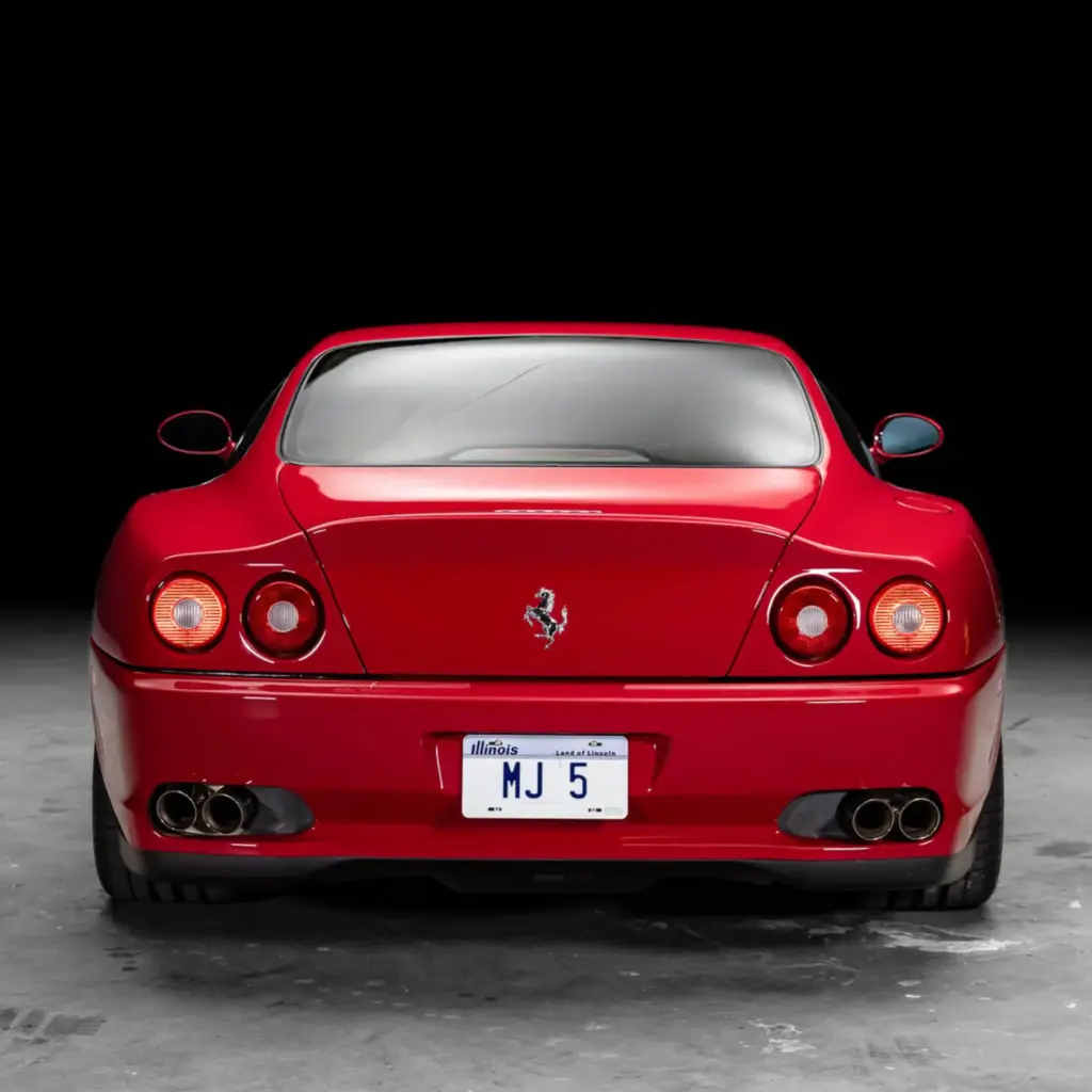 El legendario Ferrari 550 Maranello con el sello de Michael Jordan te está buscando 10 Motor16 1997 ferrari 550 maranello michael jordan 4 Motor16