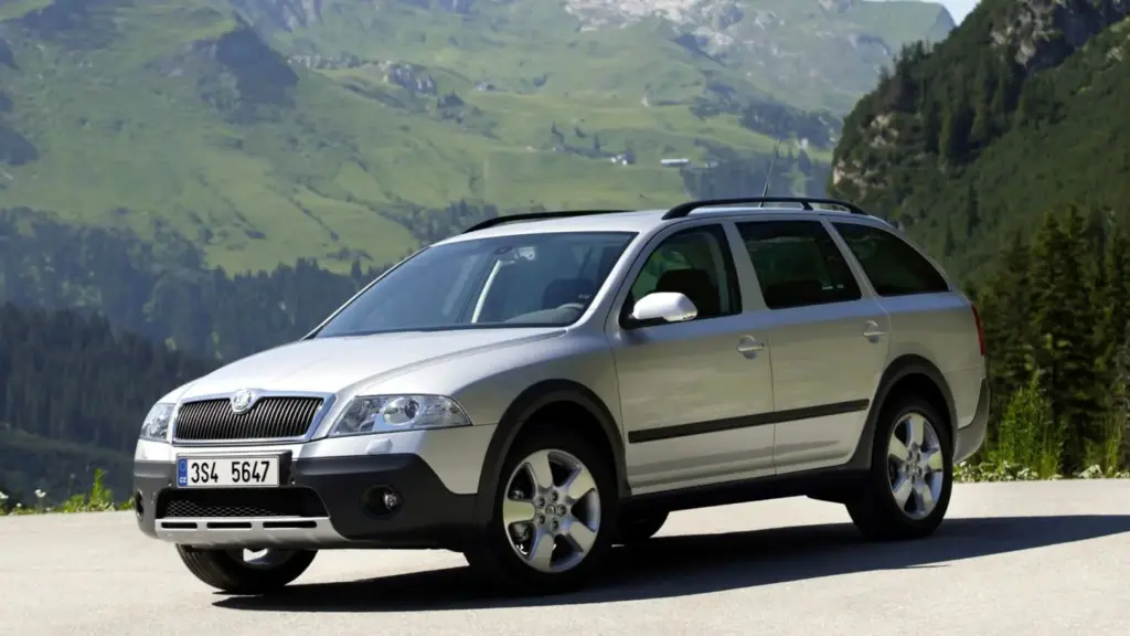 Los 8 millones de Škoda Octavia en sus 30 años de vida y las versiones más peculiares: GLC, gas natural, híbrido y un récord de 365 km/h 3 Motor16 2. generace Skoda Octavia Scout 9ab0ed3f Motor16
