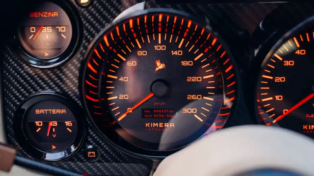 Kimera EVO37: el restomod inspirado en el Lancia 037 que ya multiplica por dos su precio original 35 Motor16 2025 Kimera EVO37 Broad Arrow 30 Motor16