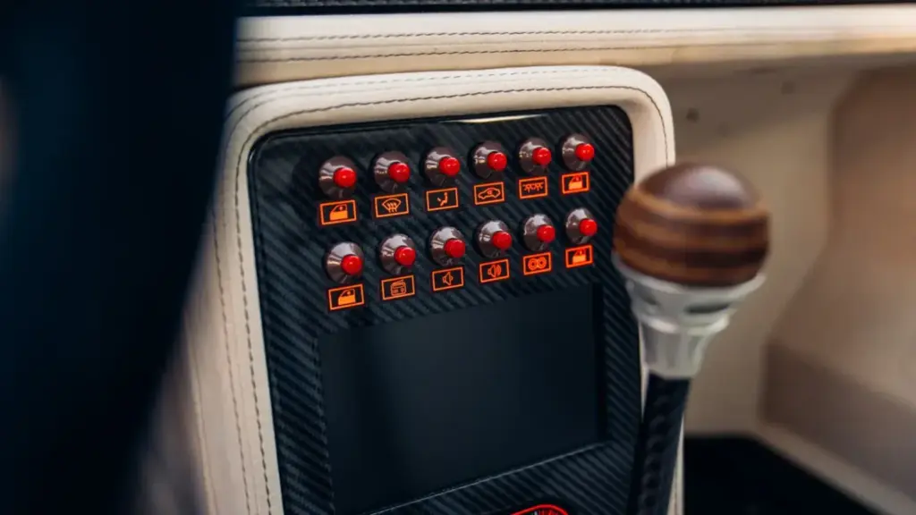 Kimera EVO37: el restomod inspirado en el Lancia 037 que ya multiplica por dos su precio original 40 Motor16 2025 Kimera EVO37 Broad Arrow 35 Motor16