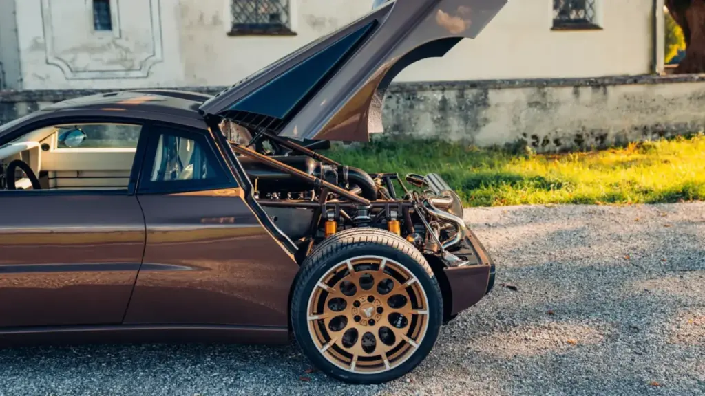 Kimera EVO37: el restomod inspirado en el Lancia 037 que ya multiplica por dos su precio original 44 Motor16 2025 Kimera EVO37 Broad Arrow 40 Motor16