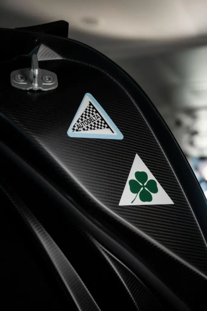 2026 Alfa Romeo 33 Stradale Perla Nera 16 Motor16