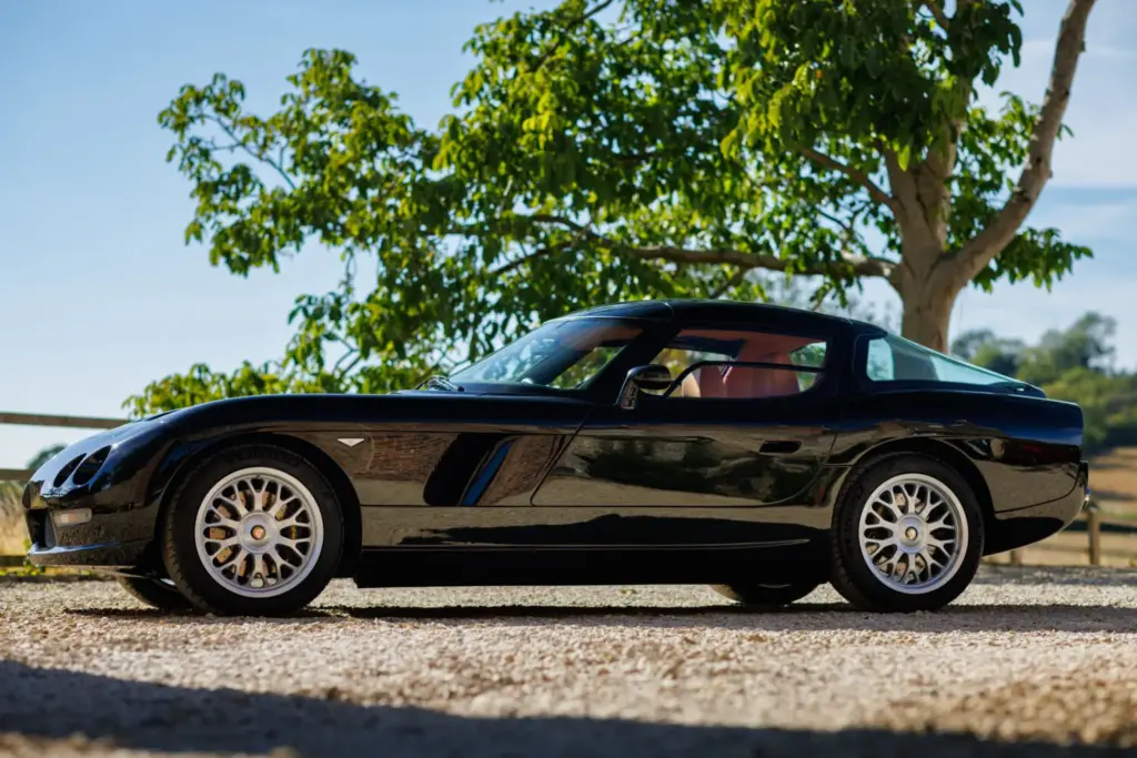 Bristol Cars: La mítica marca británica que regresa a la vida en su 80 aniversario 7 Motor16 2026 Bristol Fighter 10 Motor16