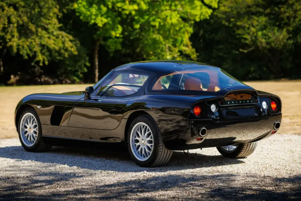 Bristol Cars: La mítica marca británica que regresa a la vida en su 80 aniversario 12 Motor16 2026 Bristol Fighter 4 Motor16