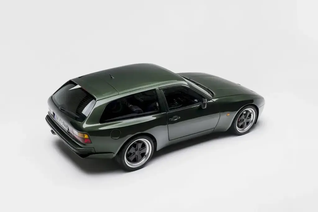 El 944 Shooting Brake que Porsche jamás se atrevió a construir te lo fabrica Carpoint a precio de 911 9 Motor16 2026 CarPoint Porsche 944 Shooting 4 Motor16