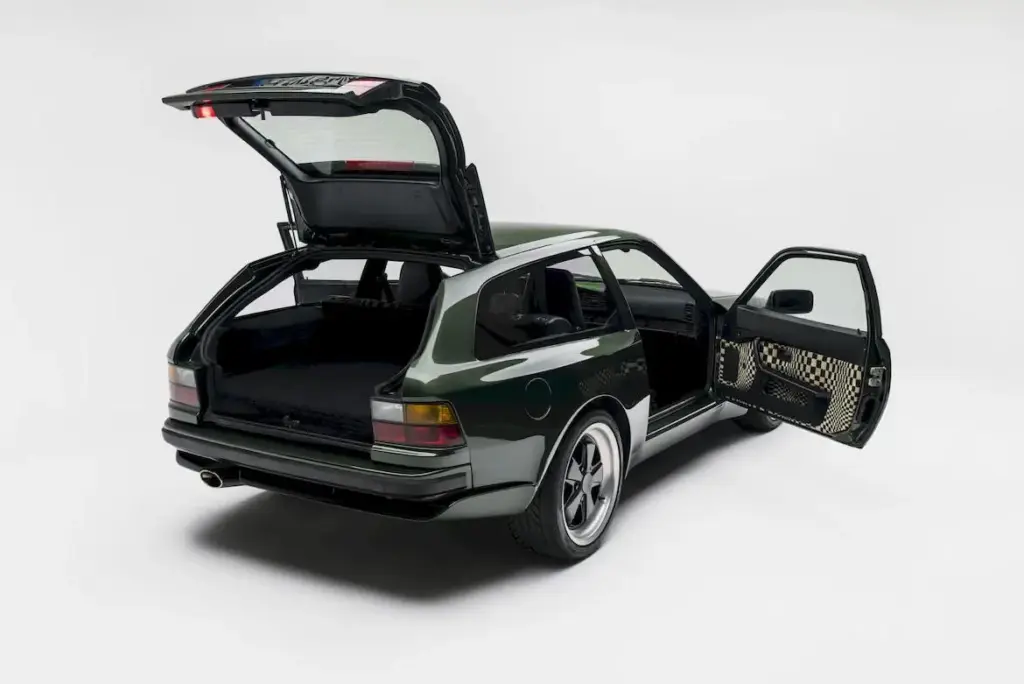 El 944 Shooting Brake que Porsche jamás se atrevió a construir te lo fabrica Carpoint a precio de 911 11 Motor16 2026 CarPoint Porsche 944 Shooting 5 Motor16