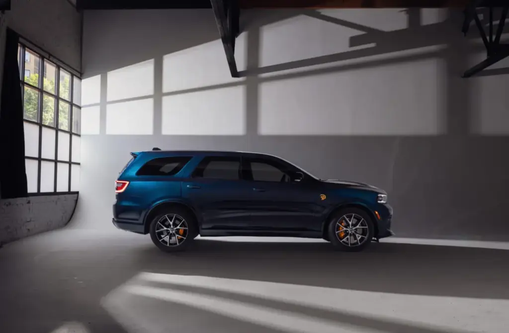 Dodge Durango After Dark: La edición especial que perpetúa la historia del motor HEMI 5 Motor16 2026 Dodge Durango 2 Motor16