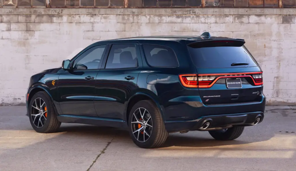Dodge Durango After Dark: La edición especial que perpetúa la historia del motor HEMI 6 Motor16 2026 Dodge Durango 4 Motor16