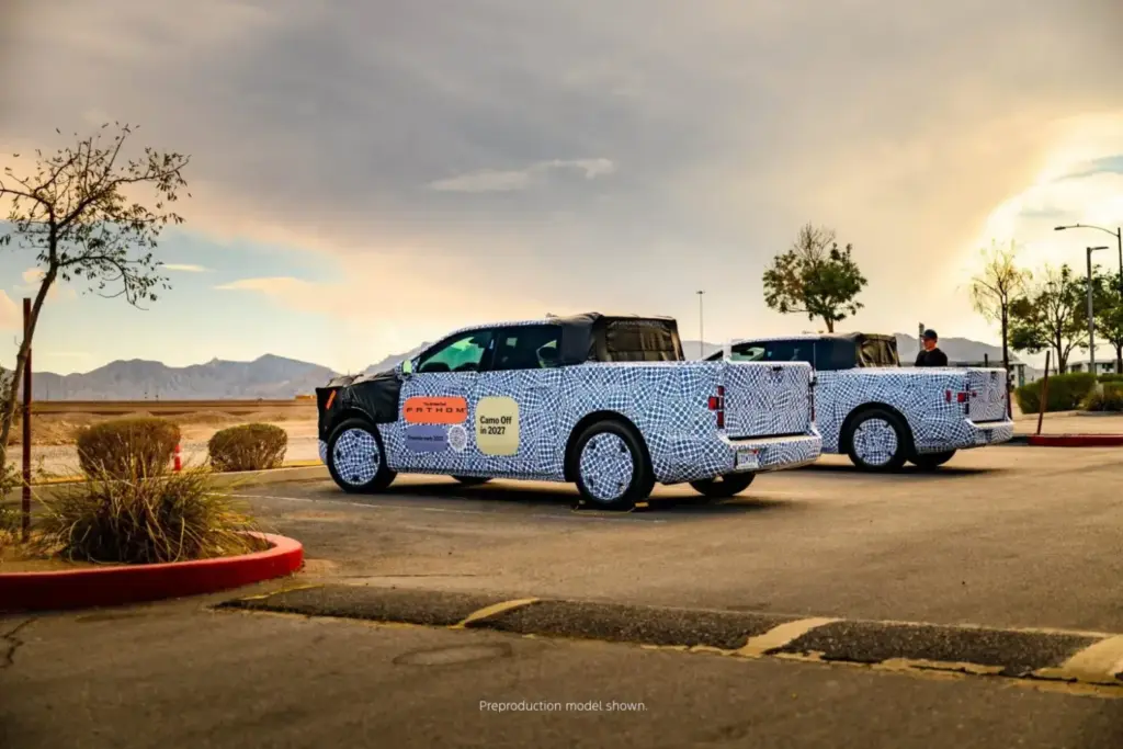 Ford Fathom: el pick-up eléctrico que desafía a Tesla con 30.000 dólares y 100.000 ventas 1 Motor16 2026 Ford Fathom pick up camuflado las vegas 2 Motor16