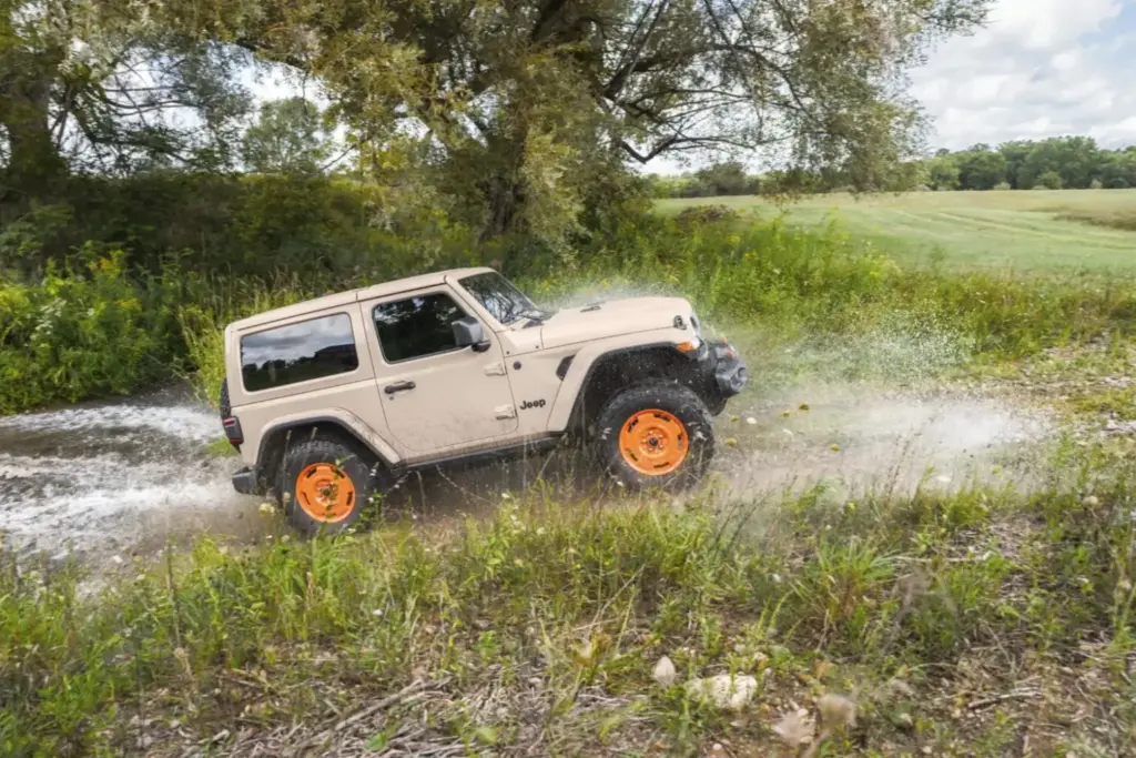 JL-2A: El Jeep Wrangler se rinde ante el primer Willys civil en su penúltimo “Twelve 4 Twelve” 7 Motor16 2026 Jeep Wrangler JL2A 4 Motor16