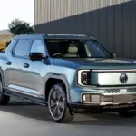 MG aterriza en el segmento de los pick-up eléctricos con este U9 EV que podrías ver aquí