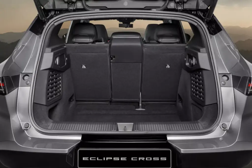 El Mitsubishi Eclipse Cross hereda tecnología punta para aumentar su eficiencia y su autonomía 21 Motor16 2026 Mitsubishi Eclipse Cross EV 19 Motor16