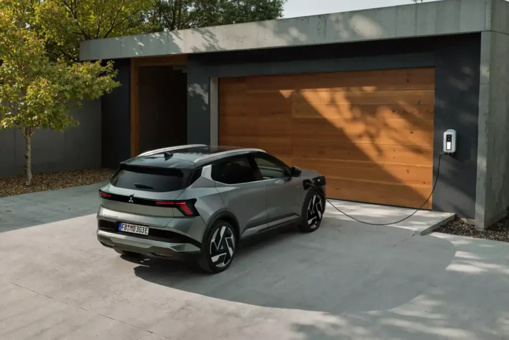 El Mitsubishi Eclipse Cross hereda tecnología punta para aumentar su eficiencia y su autonomía 10 Motor16 2026 Mitsubishi Eclipse Cross EV 4 Motor16