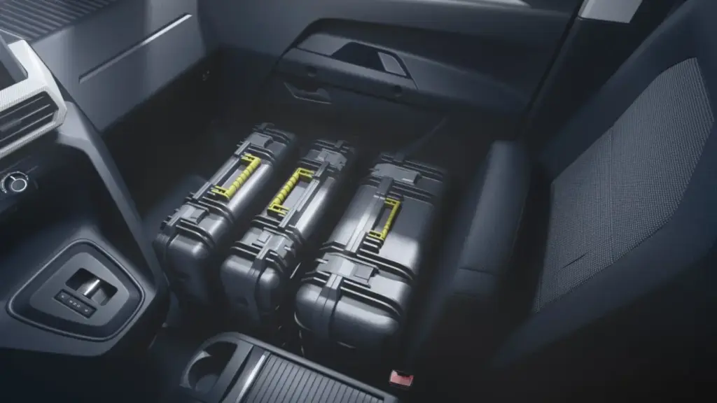 Los Citroën Berlingo y Opel Combo se llenan de plásticos para ajustar sus precios 4 Motor16 2026 Opel Combo Start. Imagen asiento.