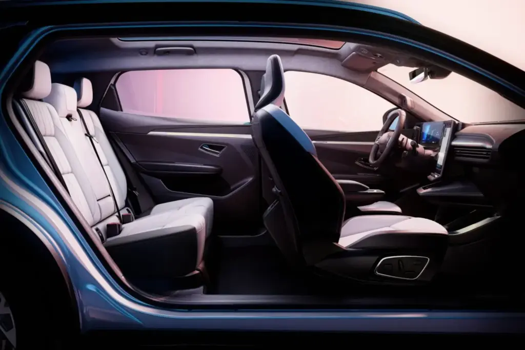 Renault potencia los argumentos de su Scenic E-Tech para volverse más interesante 15 Motor16 2026 Renault Scenic e tech 11 Motor16