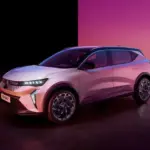 Renault potencia los argumentos de su Scenic E-Tech para volverse más interesante