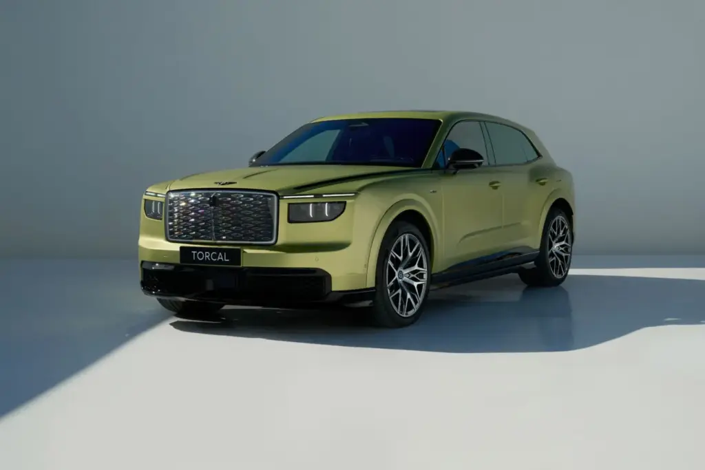 Torcal: Conocemos en persona el primer eléctrico de Bentley, un SUV con ADN español 15 Motor16 2026 bentley torcal 14 Motor16