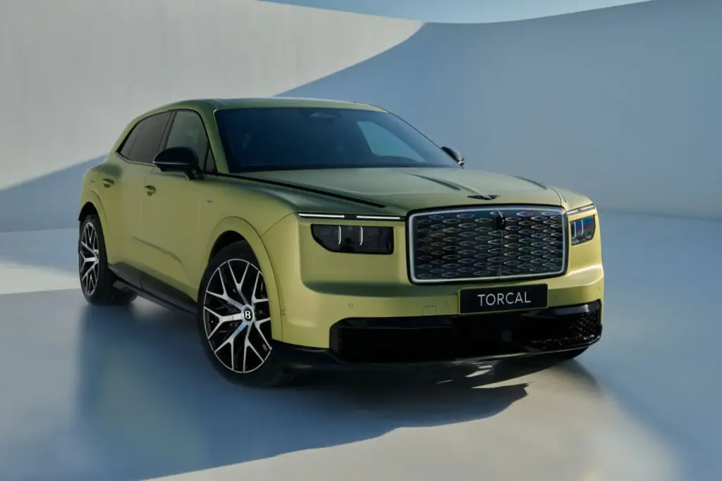 Torcal: Conocemos en persona el primer eléctrico de Bentley, un SUV con ADN español 16 Motor16 2026 bentley torcal 15 Motor16
