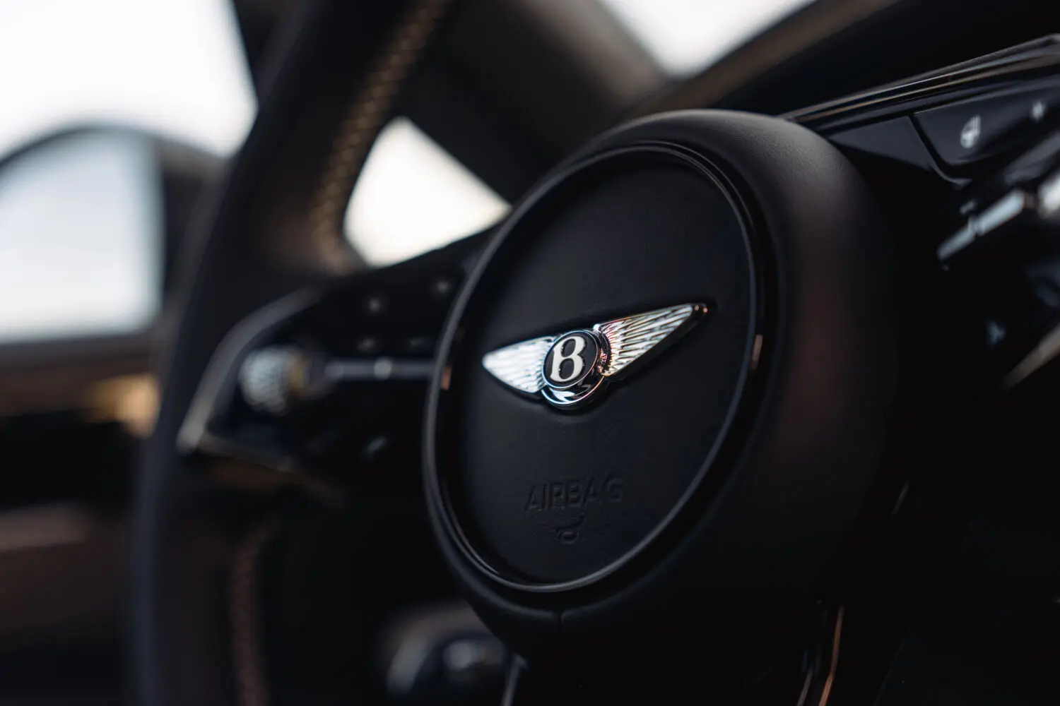 Bentley eléctrico 2030: la marca da marcha atrás y alarga la vida de la combustión