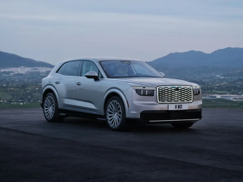 Torcal: Conocemos en persona el primer eléctrico de Bentley, un SUV con ADN español 11 Motor16 2026 bentley torcal 27 Motor16
