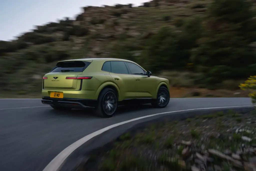 Torcal: Conocemos en persona el primer eléctrico de Bentley, un SUV con ADN español 29 Motor16 2026 bentley torcal 6 Motor16