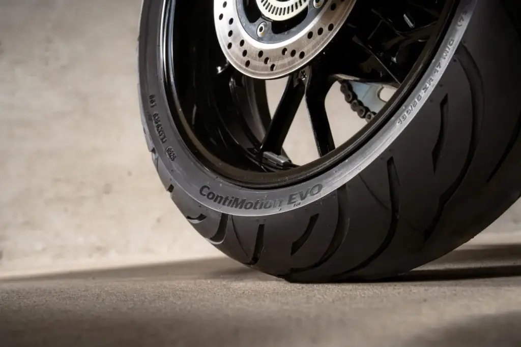 Continental estrena el ContiMotion EVO: más agarre en mojado y más kilómetros para tu sport touring 1 Motor16 2026 continental contimotion evo neumatico moto Motor16