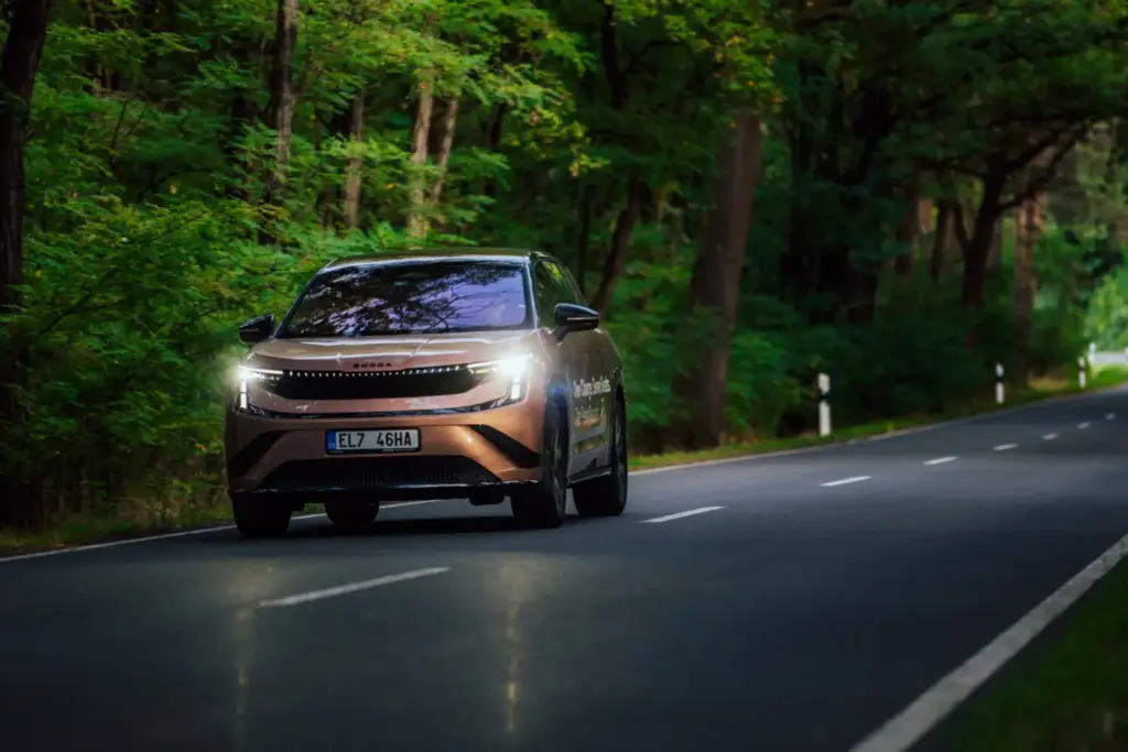 El Skoda Peaq hace historia al acariciar los 1.000 kilómetros 'non-stop' 15 Motor16 2026 skoda peaq 90 viaje 10 Motor16