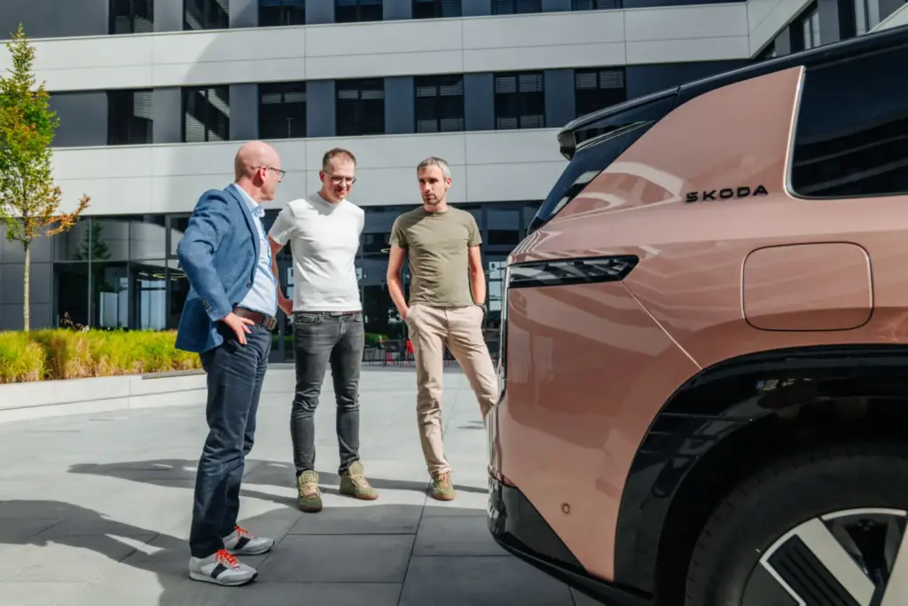 El Skoda Peaq hace historia al acariciar los 1.000 kilómetros 'non-stop' 3 Motor16 2026 skoda peaq 90 viaje 3 Motor16