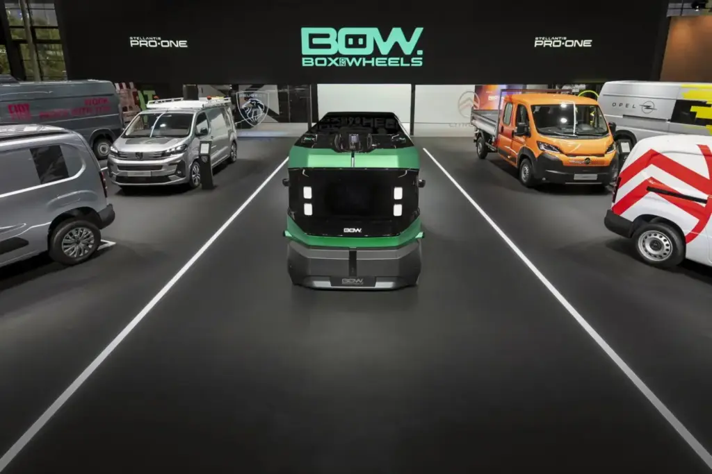BOW: El ‘cubo’ eléctrico y autónomo con el que Stellantis busca revolucionar el reparto urbano 3 Motor16 2026 stellantis bow 7 Motor16