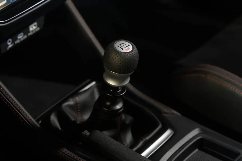 Subaru celebra la historia de sus deportivos con los nuevos BRZ ZC15 y WRX GD25 de edición limitada 28 Motor16 2026 subaru WRX BRZ42 17 Motor16
