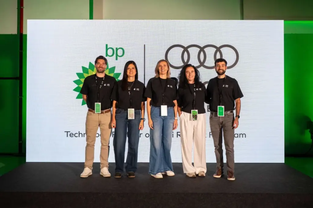bp Ultimate y el Audi Revolut F1 Team ponen a prueba en el Jarama el combustible que usarán en Madring 1 Motor16 2026 BP REVOLUT JARAMA 3 Motor16