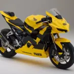 Honda y Onitsuka Tiger unen la moto y la moda en una nueva colaboración