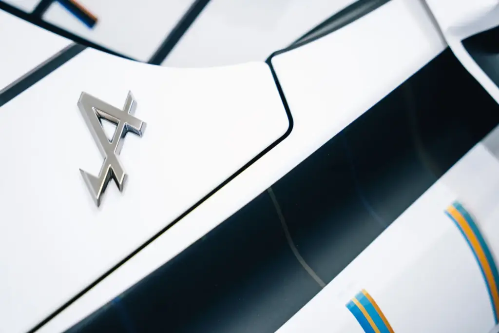 Alpine presenta el A390 'Array' como obra de arte en el Goodwood Revival 8 Motor16 ALPINE A390 ARRAY ART CAR 5 Motor16