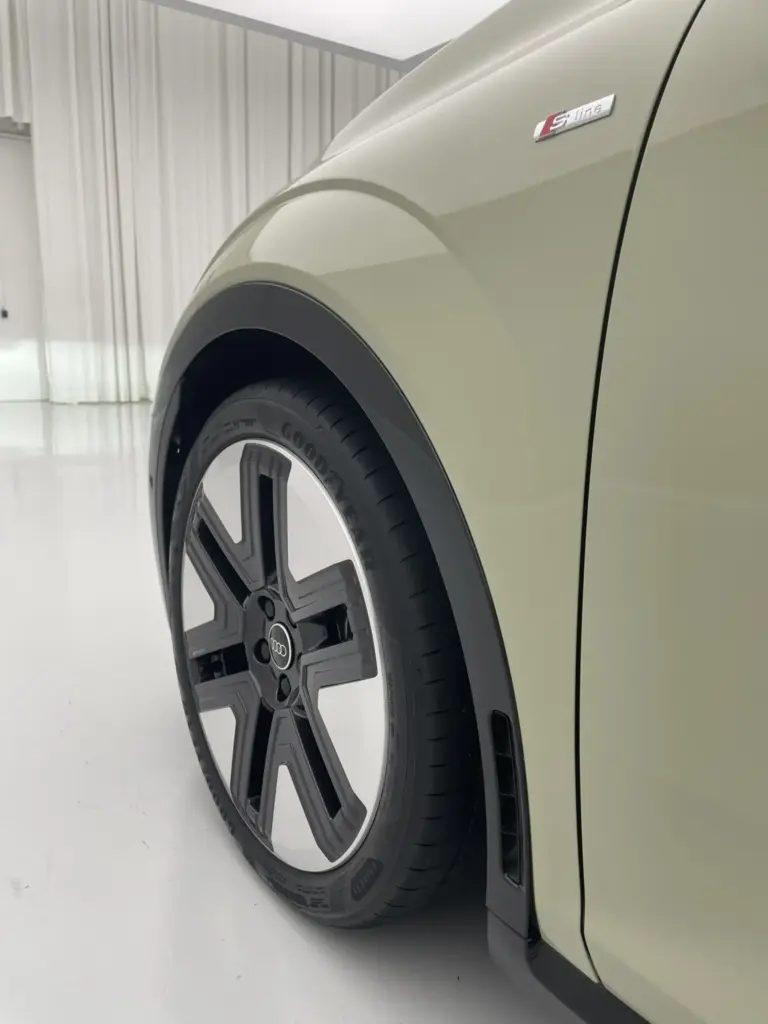 Primer contacto con el Audi A2 e-tron, el eléctrico que recupera un nombre con historia 16 Motor16 AUDI A2 ETRON PRIMER CONTACTO 10 Motor16