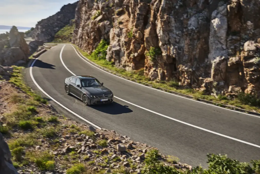 Nuevo BMW Serie 3 2027: Sin diésel y más potente (y caro) que nunca 9 Motor16 BMW Serie 3 2027 4 Motor16