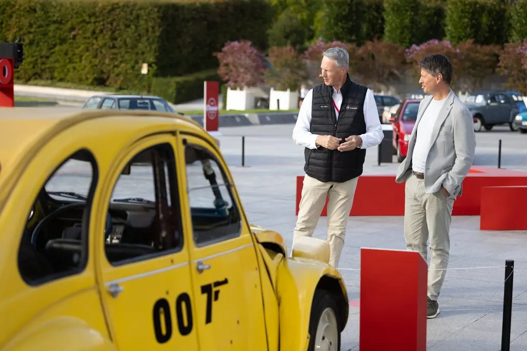 Citroën conquista París con nueve iconos de su historia que este año celebran un aniversario redondo 3 Motor16 Classic Tour Citroën