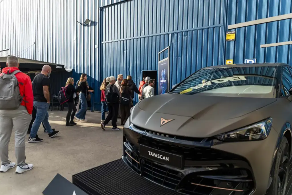 CUPRA y Movistar Plus estrenan 'Gamechangers', el documental que retrata el sueño de los futuros cracks del pádel 8 Motor16 CUPRA GAMECHANGERS9 Motor16
