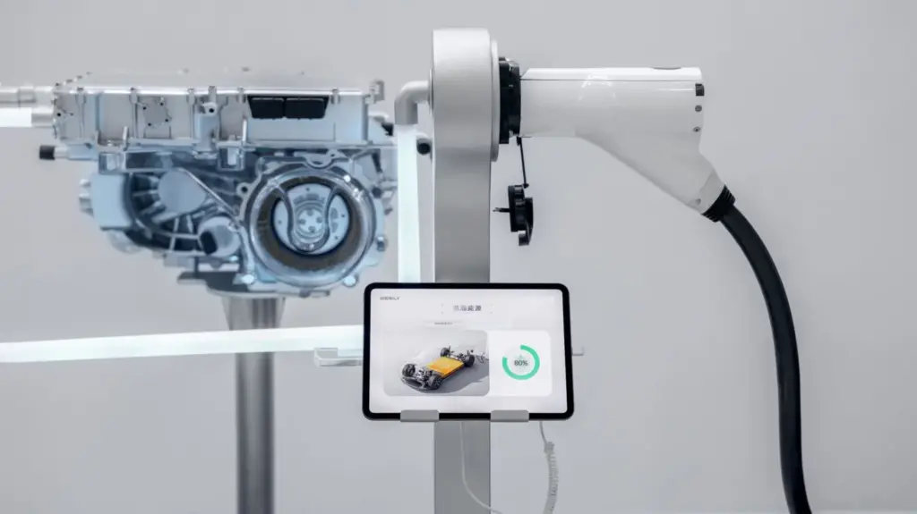 Geely Smart Charging: la inteligencia artificial lleva la carga ultrarrápida hasta los 2.250 kW 1 Motor16 Geely Smart Charging 3 Motor16