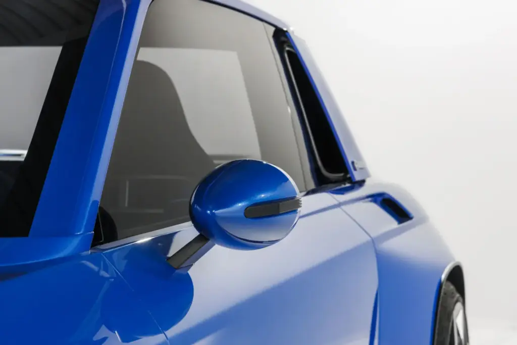 Renault 8 Gordini Concept: el mito francés regresa como un coupé eléctrico de 270 CV 30 Motor16 Gordini 8 Concept Car 37 Motor16