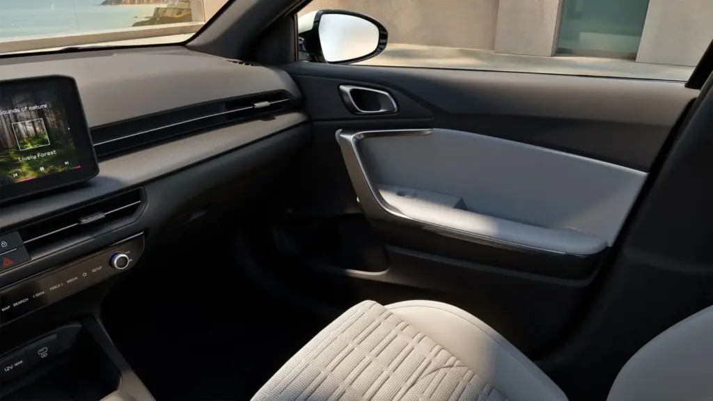 El nuevo Kia XCeed y sus renovados argumentos para seguir siendo un éxito 30 Motor16 KIA XCEED 2026 28 Motor16