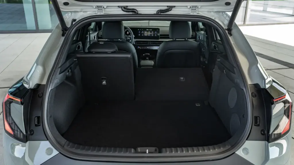 El nuevo Kia XCeed y sus renovados argumentos para seguir siendo un éxito 4 Motor16 KIA XCEED 2026 7 Motor16